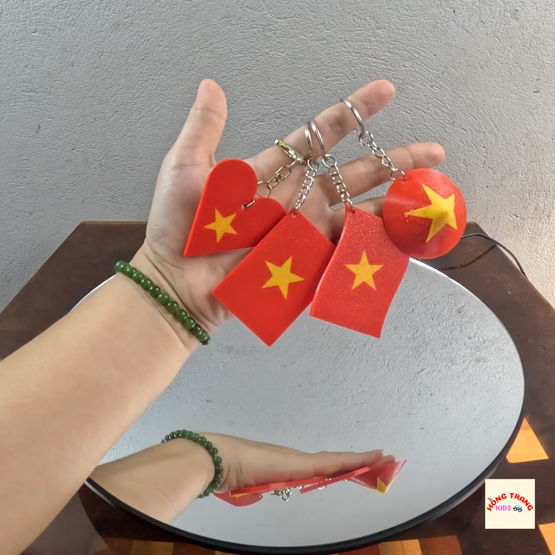 Móc khóa cờ Việt Nam